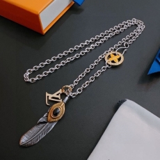 Louis Vuitton Necklaces